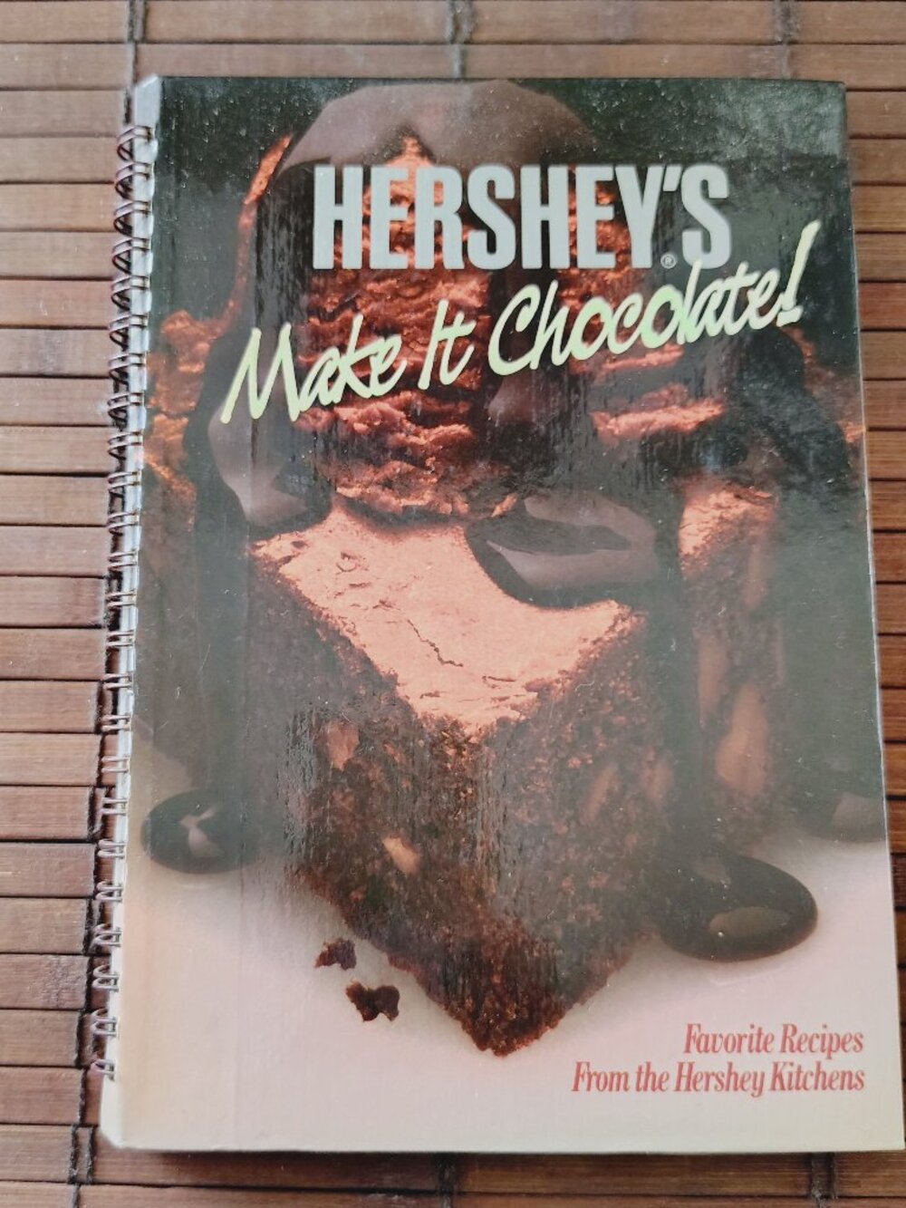 Hershey's Make It Chocolate Cookbook 1987 Spiral Bound Hardcover Favorite Recipe